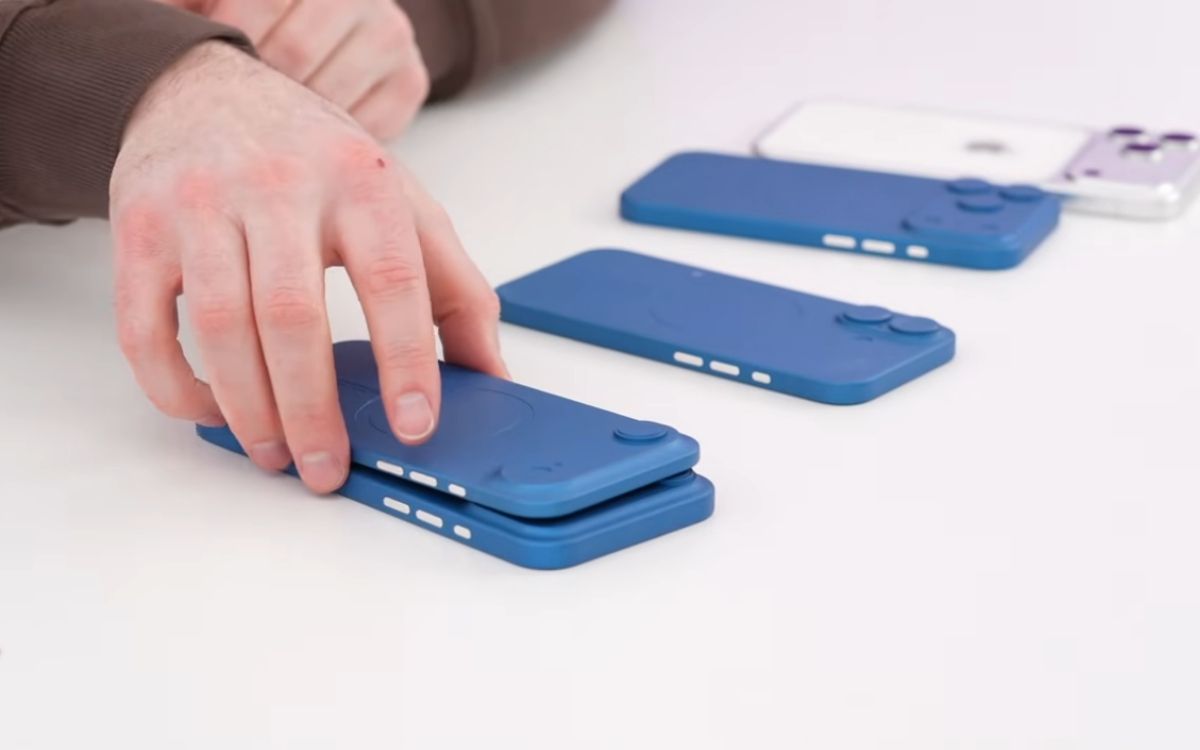 Ilustrasi Ketebalan iPhone 17 Air, Via: Youtube Unbox Therapy