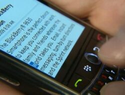 Generasi Z Nostalgia: Blackberry, Legenda Ponsel yang Masih Relevan?