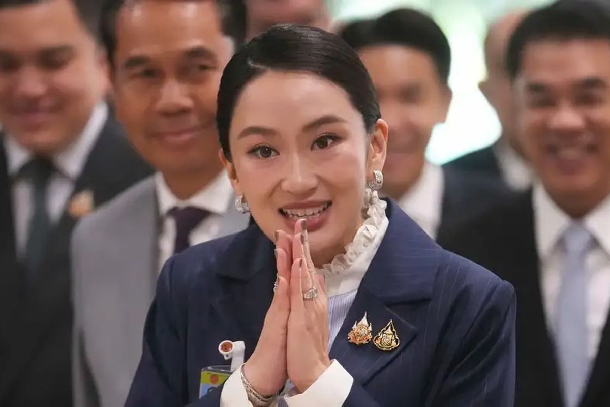 Skandal Telepon Guncang Thailand: PM Didesak Mundur