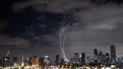 Video Viral Serangan Rudal Iran: Coldplay & Meteor Garden Remix Bikin Heboh!