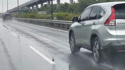 Ban Mobil Baru Juli 2025? Antisipasi Musim Banjir Sekarang!