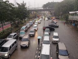 Mobil Listrik & Hujan? Panduan Lengkap & Aman Berkendara