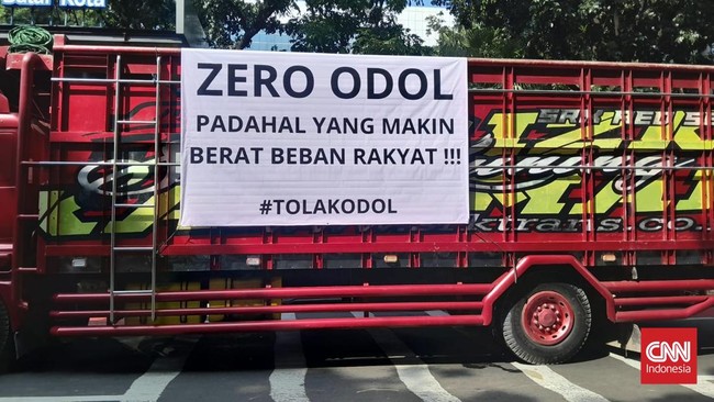 Mogok Nasional Truk: 15 Ribu Kendaraan Protes Kebijakan Zero ODOL