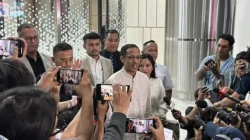 Nadiem Makarim Bungkam, 9 Jam Diperiksa Kejagung: Kasus Apa?