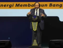 Surya Paloh: MK Curi Kedaulatan Rakyat? Pemilu Terancam!